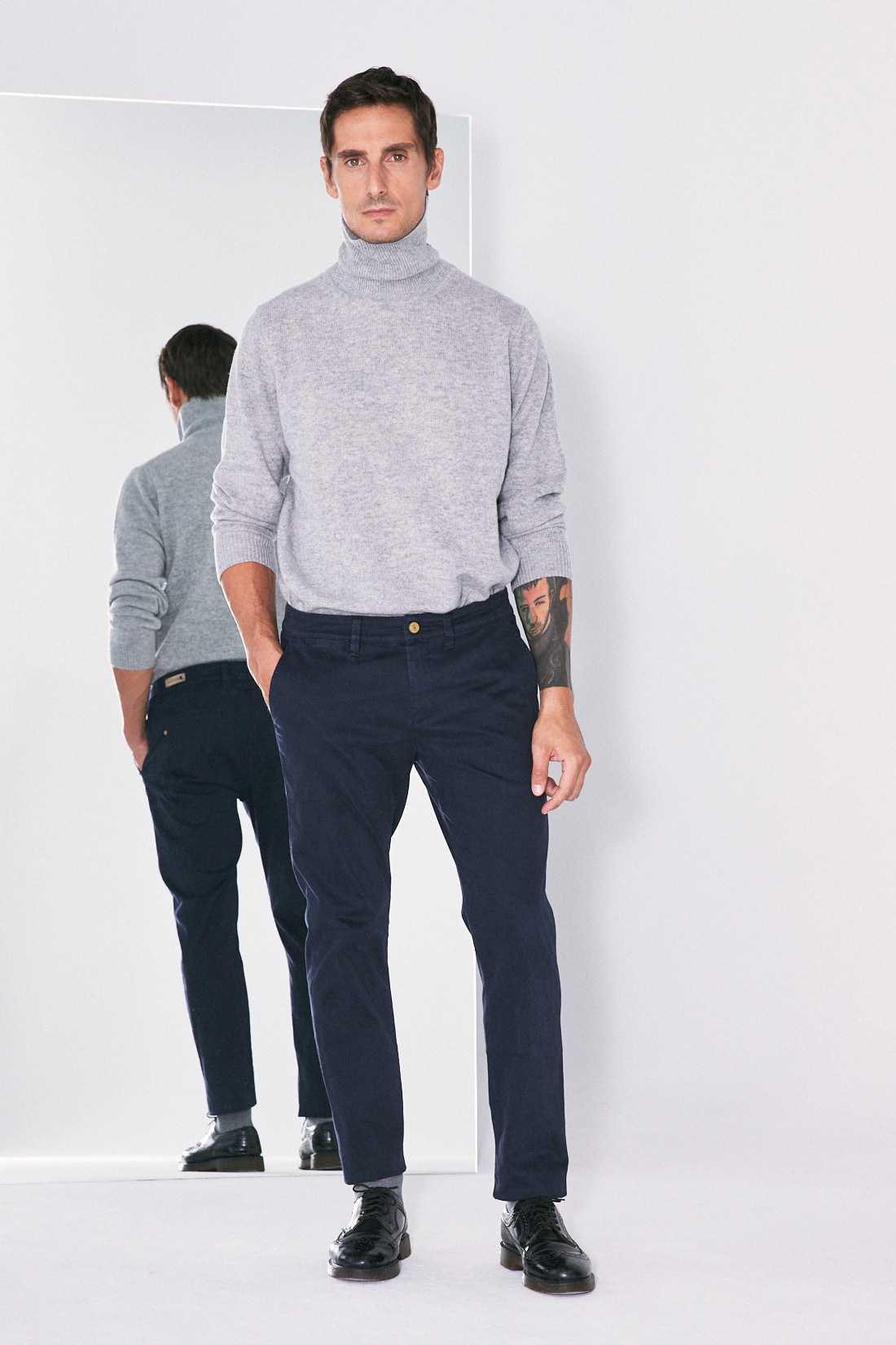 Jeckerson Chino in raso stretch con risvolto sconto