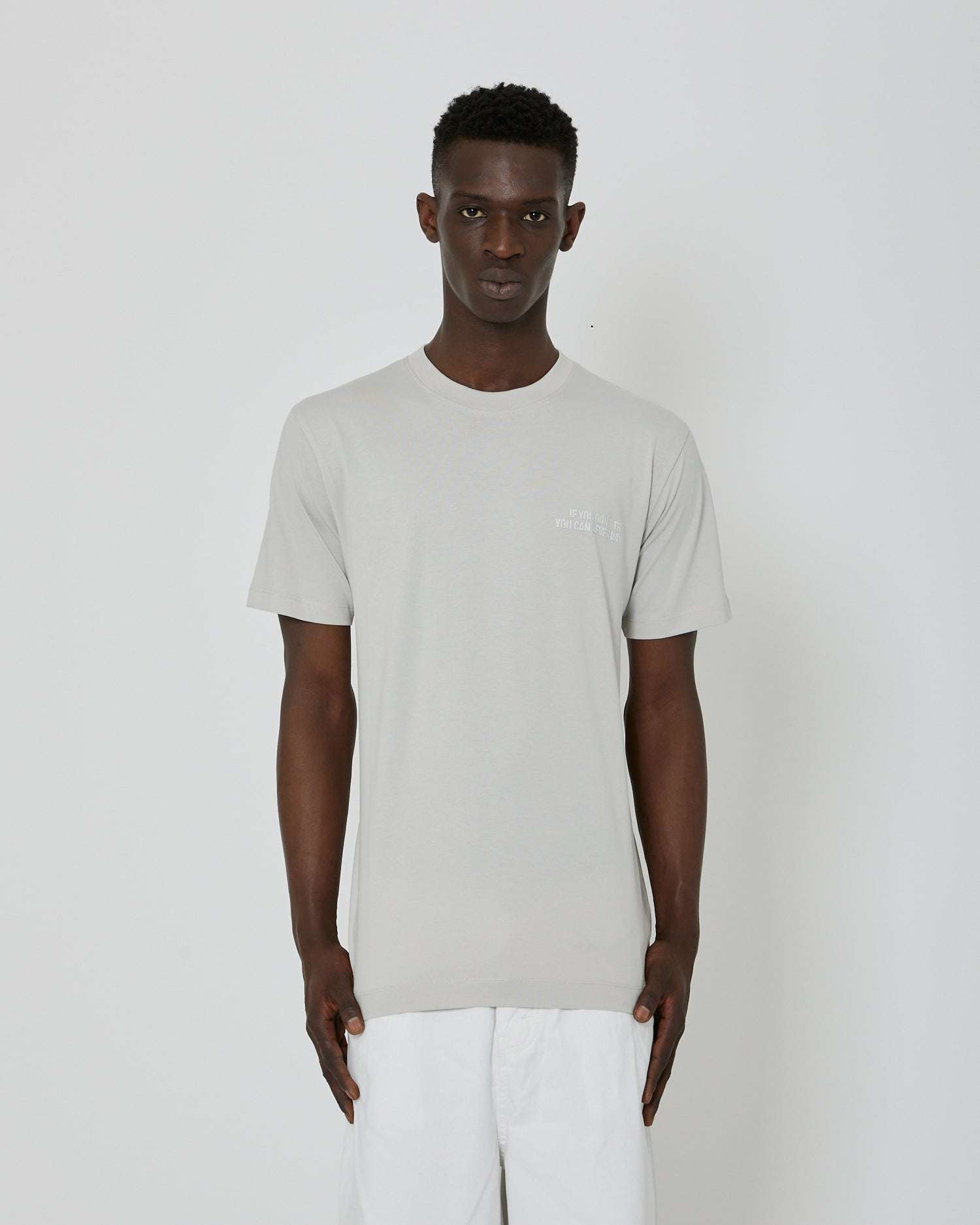 John Richmond Maglia con stampa sul davanti tone sur tone sconto