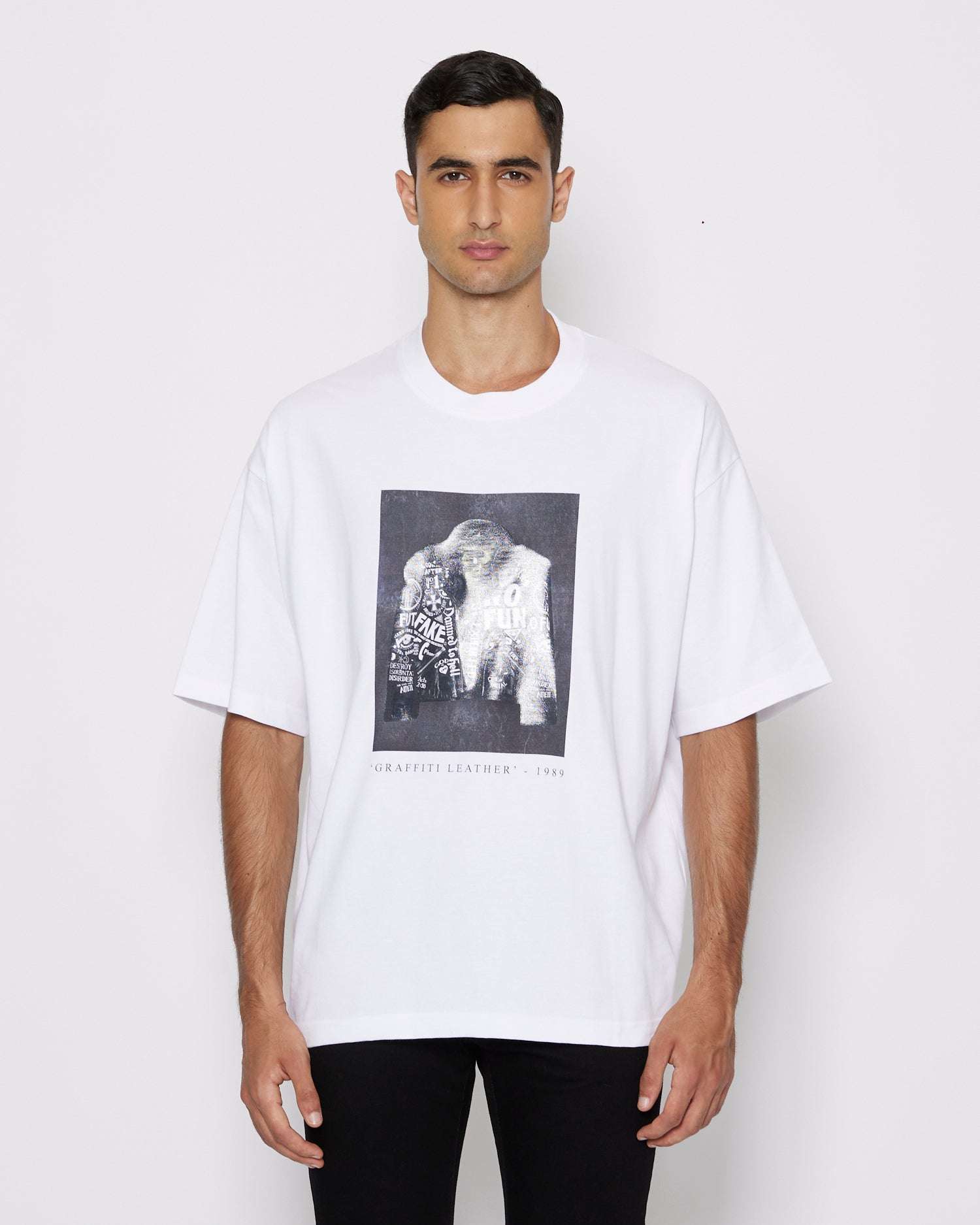 John Richmond T-shirt con grafica sconto